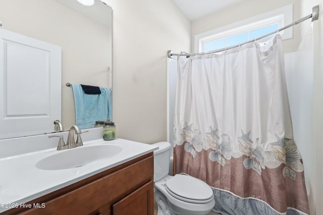 476 Landsdowne Circle, Hampstead, NC 28443