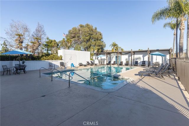 1672 Via Ocioso, San Marcos, CA 92078