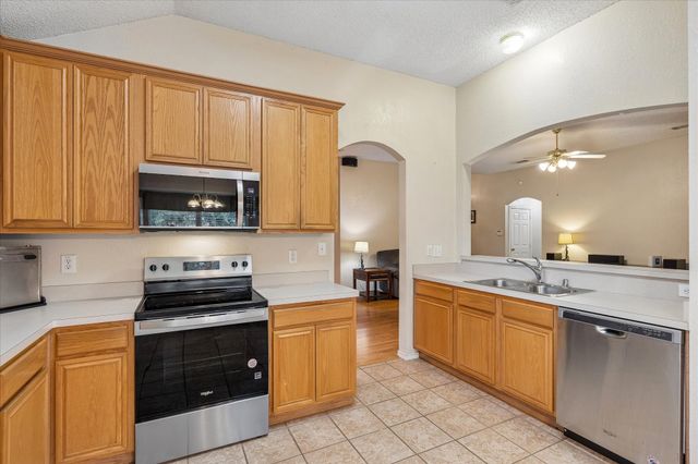 1701 Fern Drive, Mansfield, TX 76063