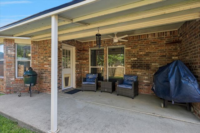 1701 Fern Drive, Mansfield, TX 76063