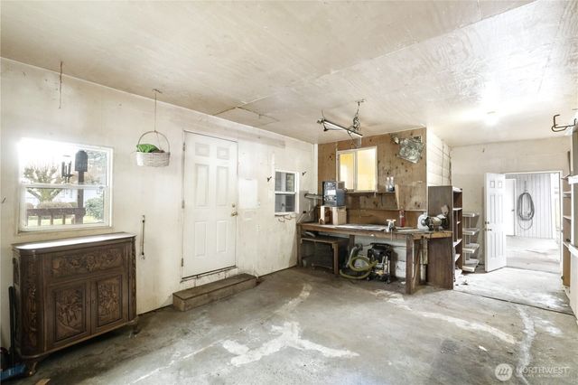 6015 Harry Smith Road E, Fife, WA 98424