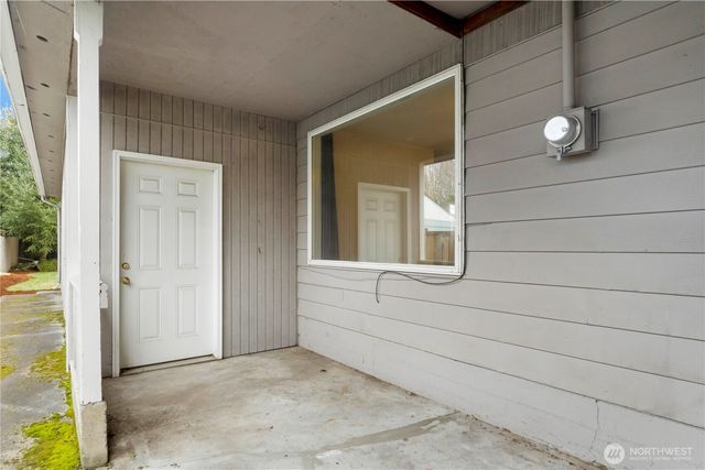 6015 Harry Smith Road E, Fife, WA 98424