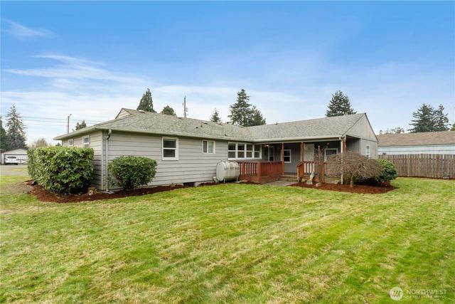 6015 Harry Smith Road E, Fife, WA 98424