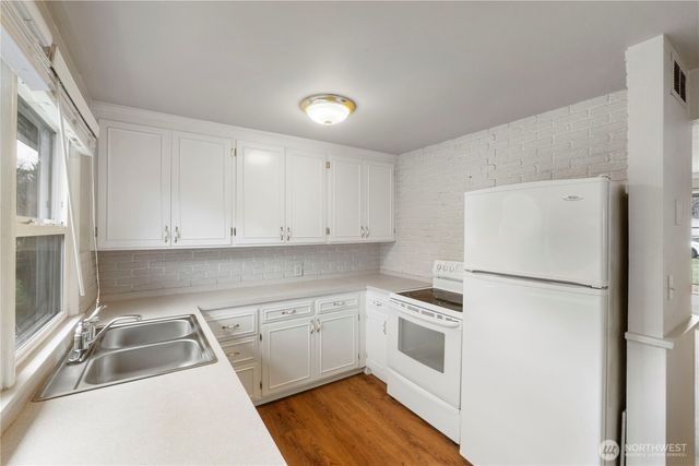 6015 Harry Smith Road E, Fife, WA 98424