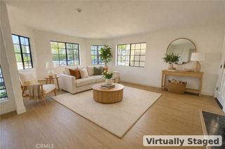 526 S Catalina, Redondo Beach, CA 90277