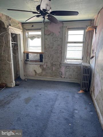 7337 E WALNUT LN, Philadelphia, PA 19138