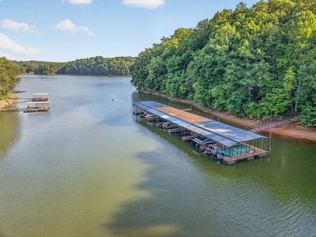 4204 Bayridge Drive, Gainesville, GA 30506
