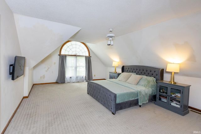 58688 Fawn River Court Court, Elkhart, IN 46516