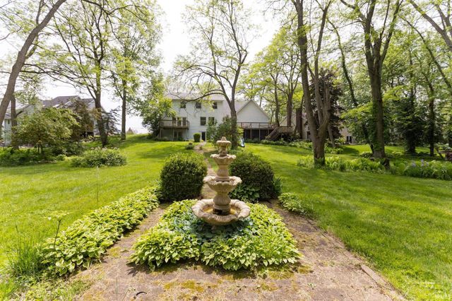 58688 Fawn River Court Court, Elkhart, IN 46516