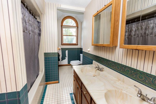 58688 Fawn River Court Court, Elkhart, IN 46516