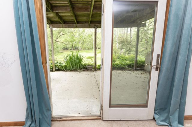 58688 Fawn River Court Court, Elkhart, IN 46516