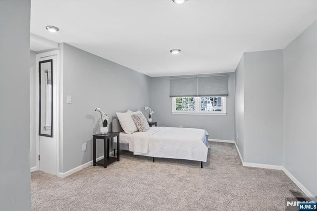 14 Espy Road, Caldwell, NJ 07006