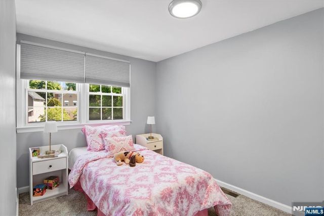 14 Espy Road, Caldwell, NJ 07006