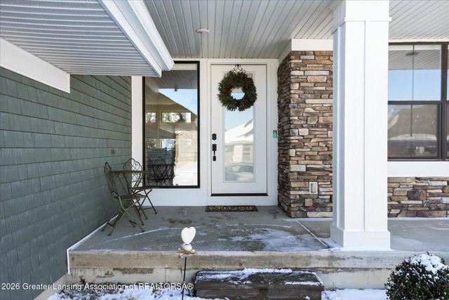 16968 Willowbrook Drive, Haslett, MI 48840