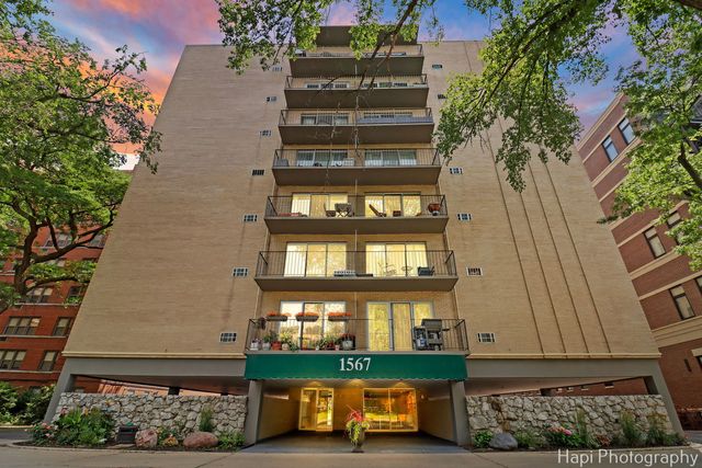 1567 Ridge Avenue 401, Evanston, IL 60201