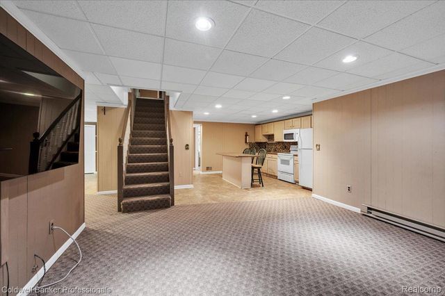 8873 Nepahwin Drive, Independence Charter Township, MI 48348