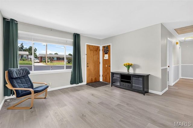 10940 Tesson Ferry Road, St Louis, MO 63123