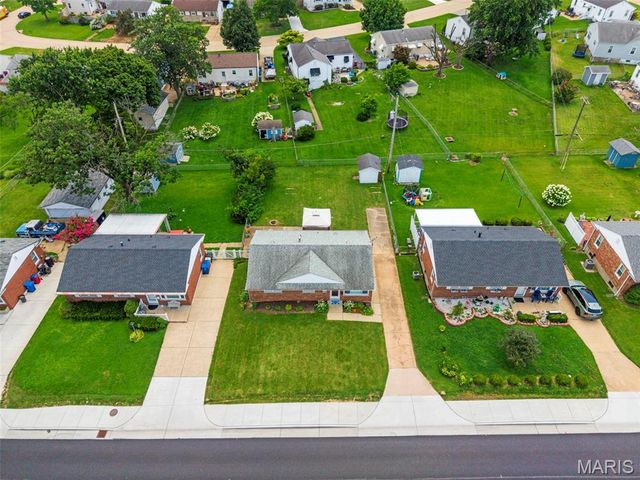 10940 Tesson Ferry Road, St Louis, MO 63123