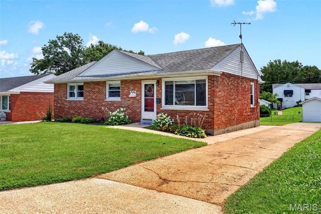 10940 Tesson Ferry Road, St Louis, MO 63123