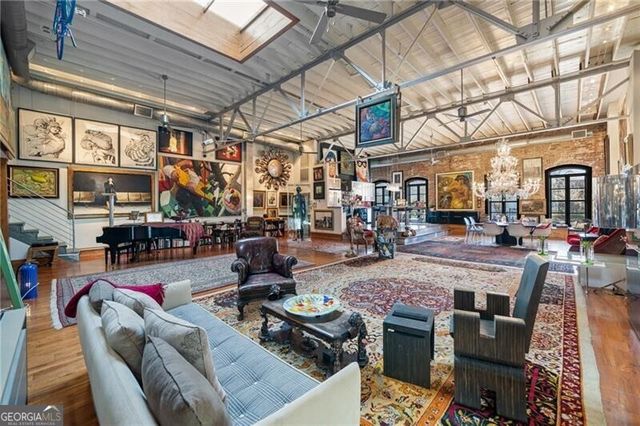 175 Peters Street SW, Atlanta, GA 30313