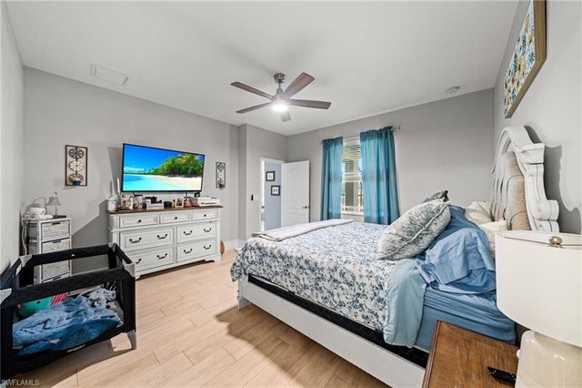 1221 SW 27th ST, Cape Coral, FL 33914