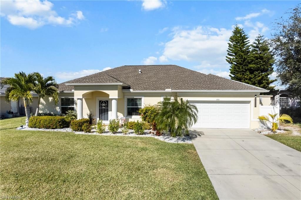 1221 SW 27th ST, Cape Coral, FL 33914
