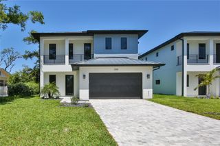 2335 OAK TERRACE, Sarasota, FL 34231