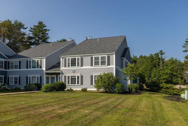 310 Springbrook Circle, Portsmouth, NH 03801