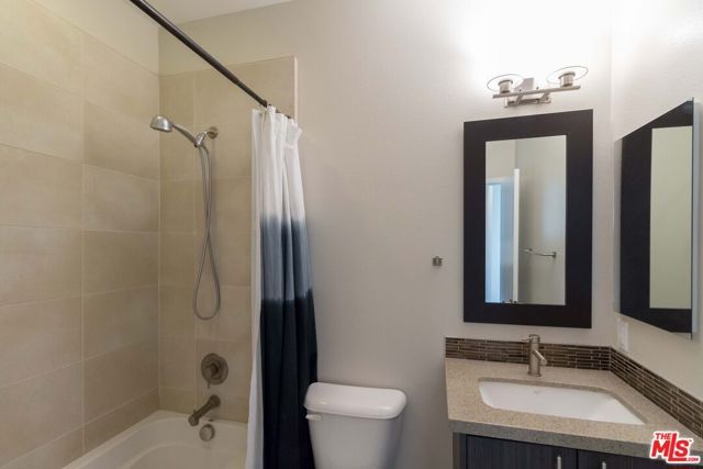 2753 Waverly Drive 1103, Los Angeles, CA 90039