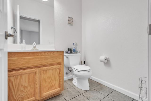 4040 Vittoria Ln, Sacramento, CA 95834