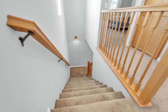 4040 Vittoria Ln, Sacramento, CA 95834