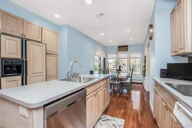 617 W 227th Street, Bronx, NY 10463