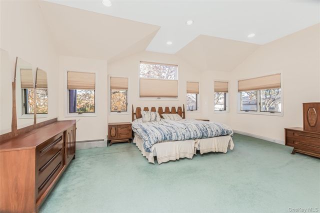 617 W 227th Street, Bronx, NY 10463