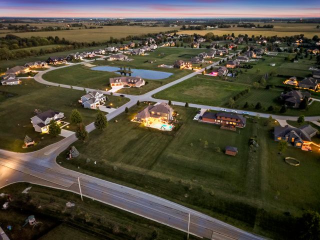 2800 W 133rd Lane, Crown Point, IN 46307