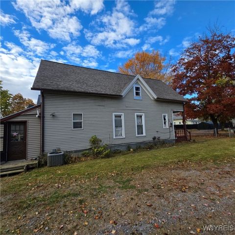 13 3rd Avenue, North Tonawanda, NY 14120