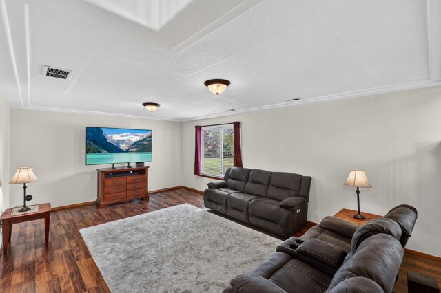 8103 N Nathan Ct, Spokane, WA 99208