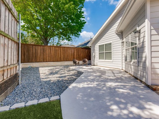1305 GREENBRIAR Lane, Mckinney, TX 75069
