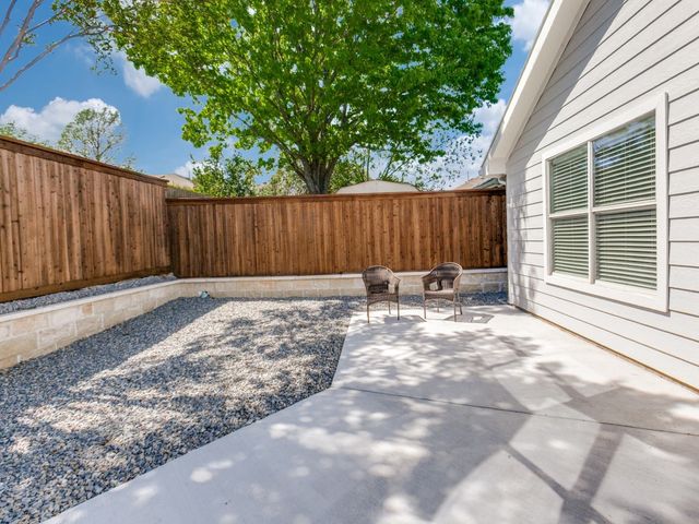 1305 GREENBRIAR Lane, Mckinney, TX 75069