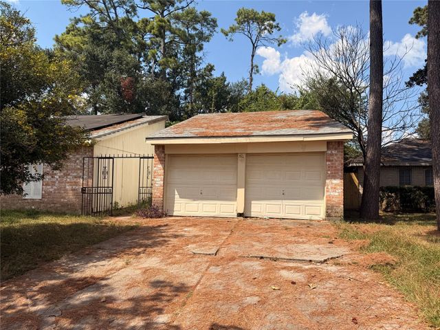 5603 Circlegate Drive, Spring, TX 77373