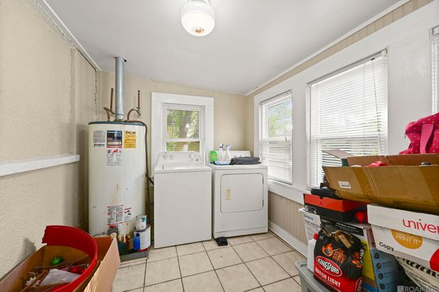 835 Iris Street, Baton Rouge, LA 70802