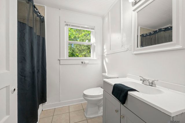 835 Iris Street, Baton Rouge, LA 70802