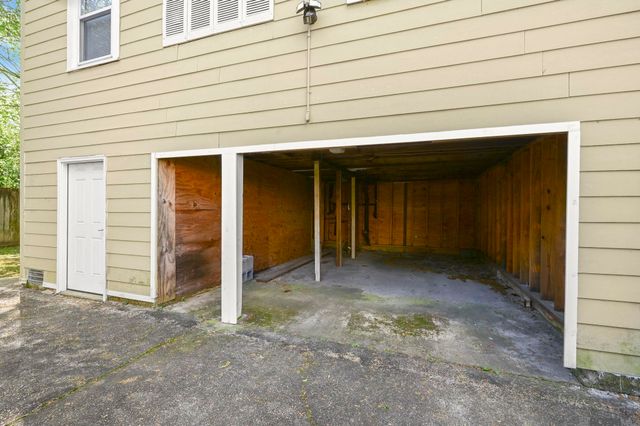 835 Iris Street, Baton Rouge, LA 70802