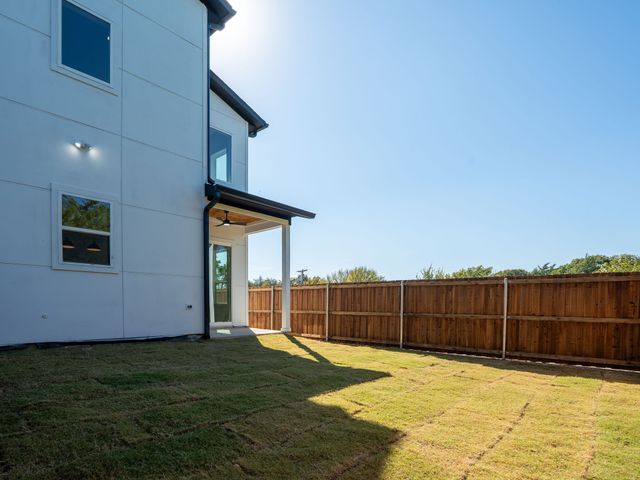 5851 Millar Drive, Dallas, TX 75236