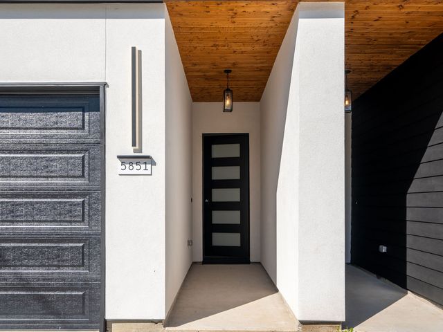 5851 Millar Drive, Dallas, TX 75236