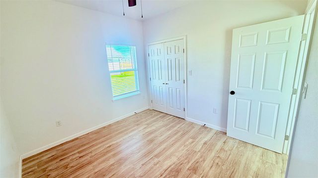 7018 5914 02, Cleveland, TX 77327