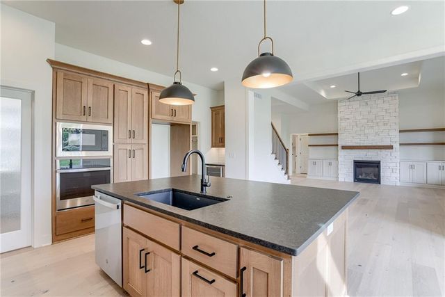 2416 W 179th Street, Overland Park, KS 66085