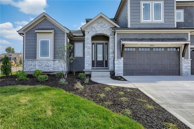 2416 W 179th Street, Overland Park, KS 66085