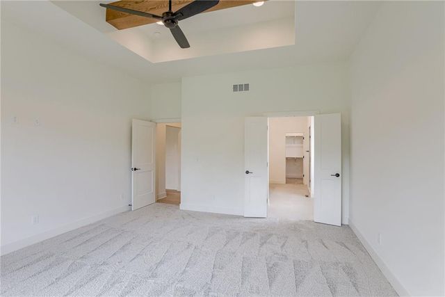 2416 W 179th Street, Overland Park, KS 66085