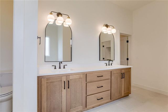 2416 W 179th Street, Overland Park, KS 66085