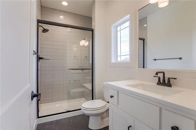 2416 W 179th Street, Overland Park, KS 66085